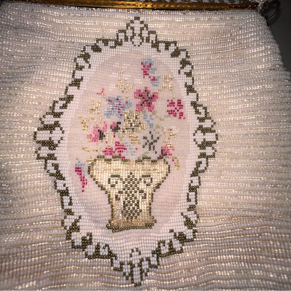 Antique Handmade in France Gorgeous purse.Elegant & very rare.Unique Beautiful - Picture 7 of 9